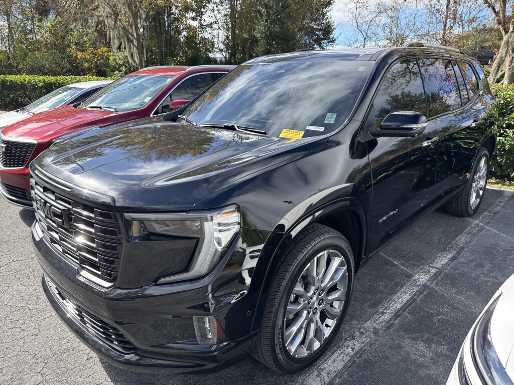 Used 2025 GMC Acadia Denali SUV