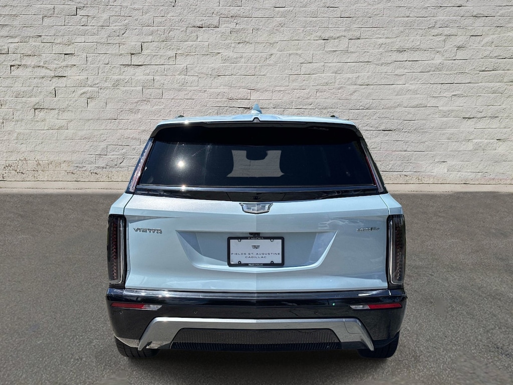 Used 2026 CADILLAC VISTIQ Sport SUV