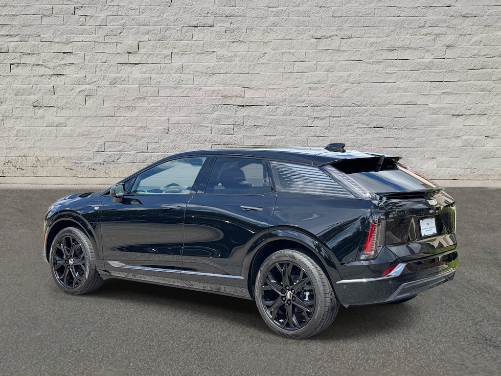 New 2027 CADILLAC OPTIQ Premium Sport SUV