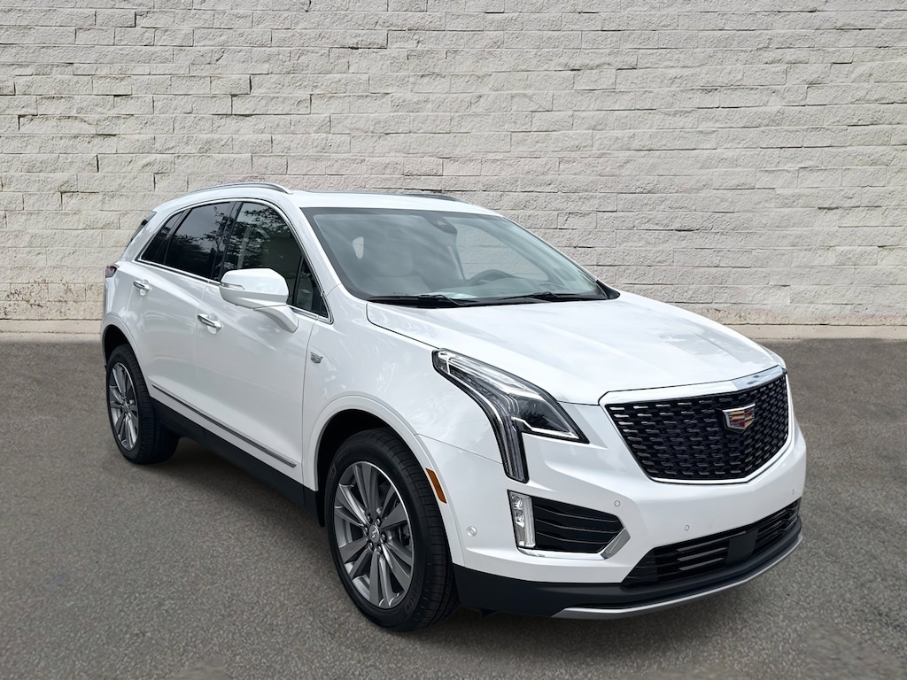 New 2026 CADILLAC XT5 Premium Luxury SUV