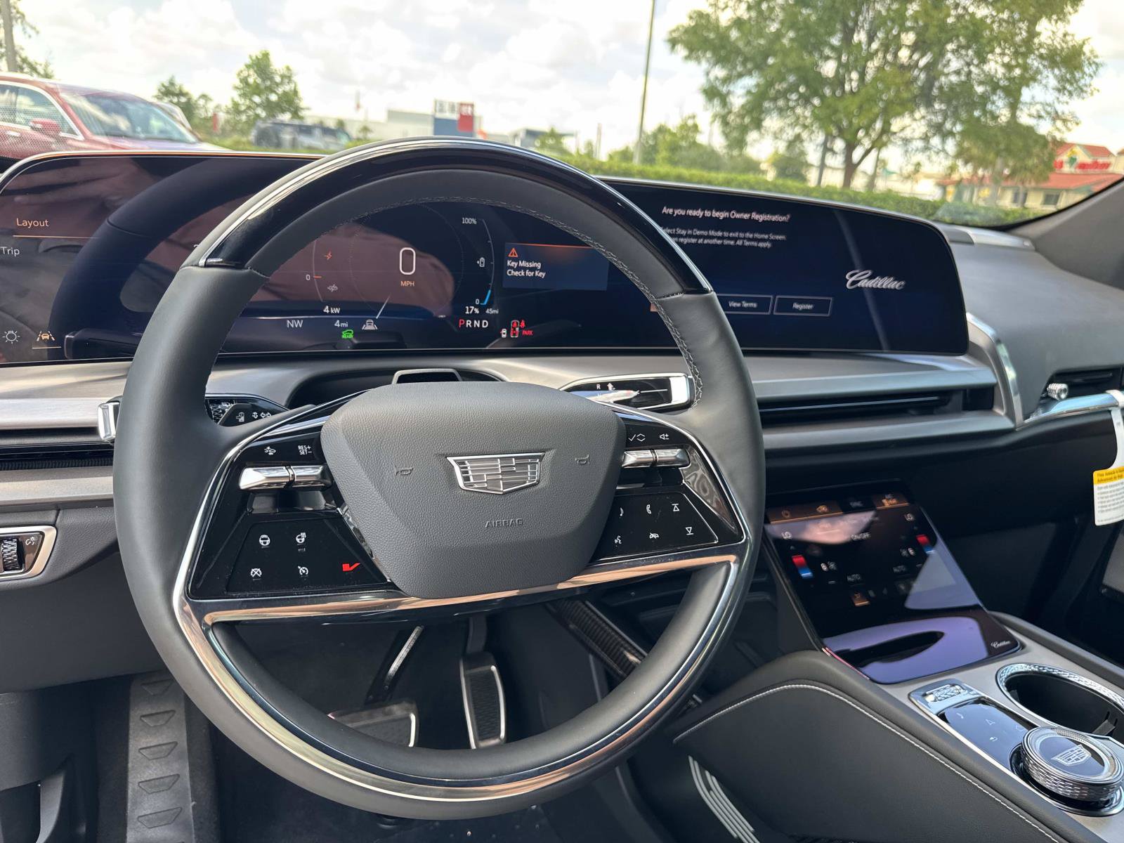 2027 Cadillac VISTIQ Luxury - Photo 16