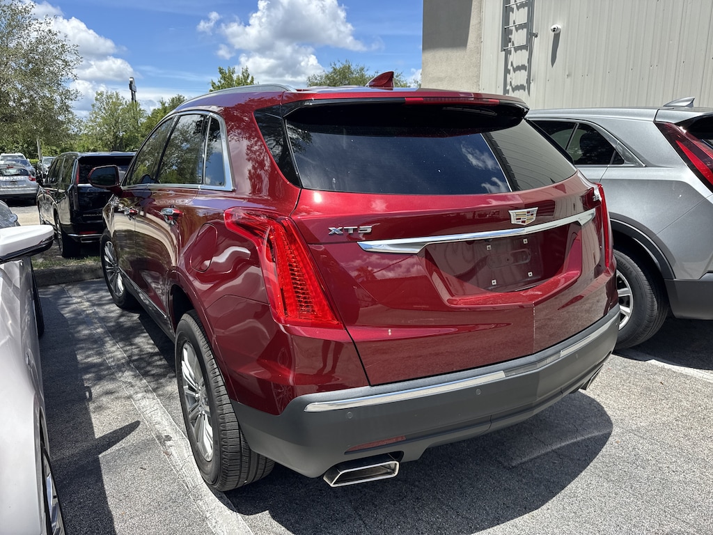 Used 2018 CADILLAC XT5 Luxury FWD SUV