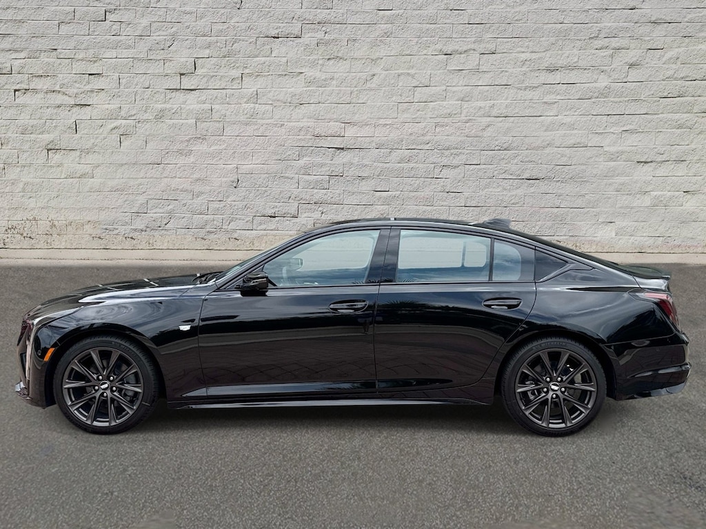 New 2026 CADILLAC CT5 Sport Sedan