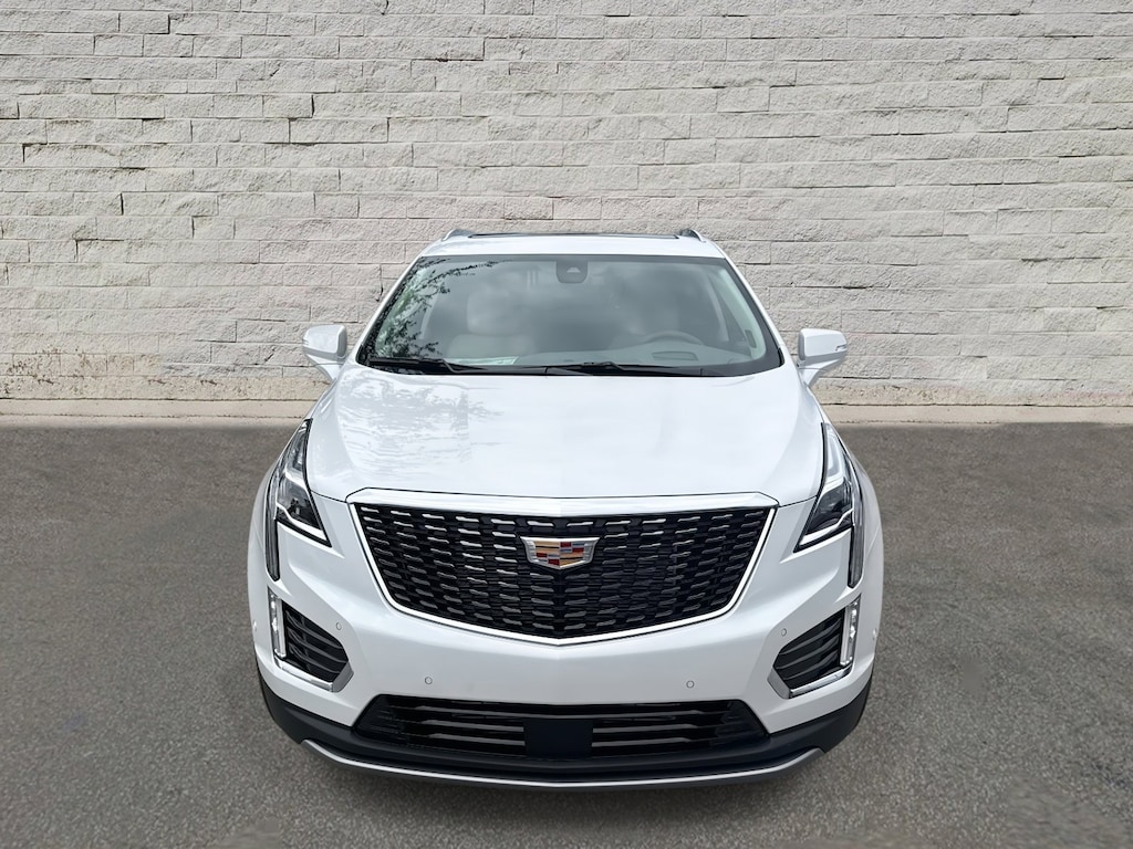 New 2026 CADILLAC XT5 Premium Luxury SUV