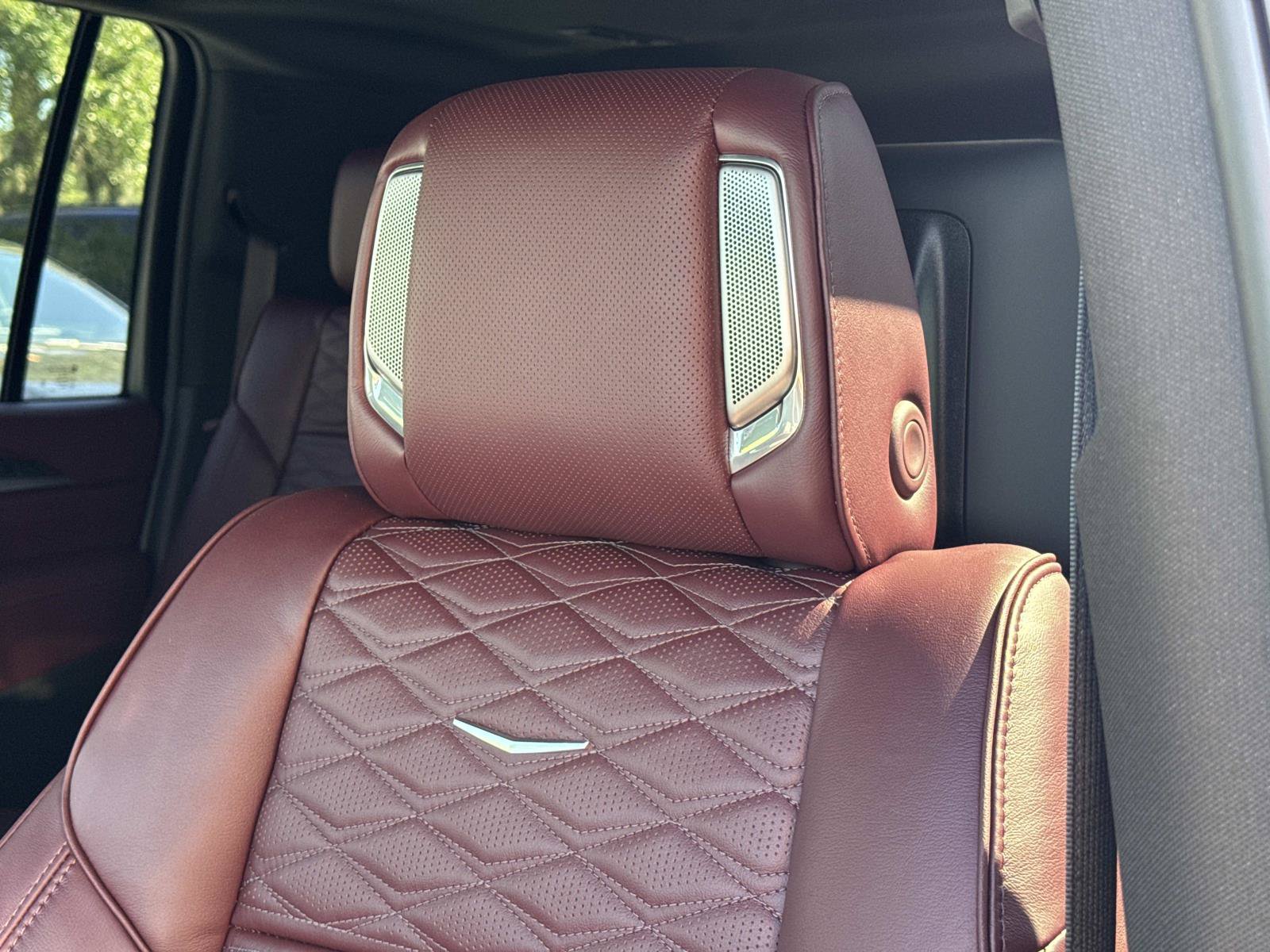 2027 Cadillac Escalade ESV Sport - Photo 13