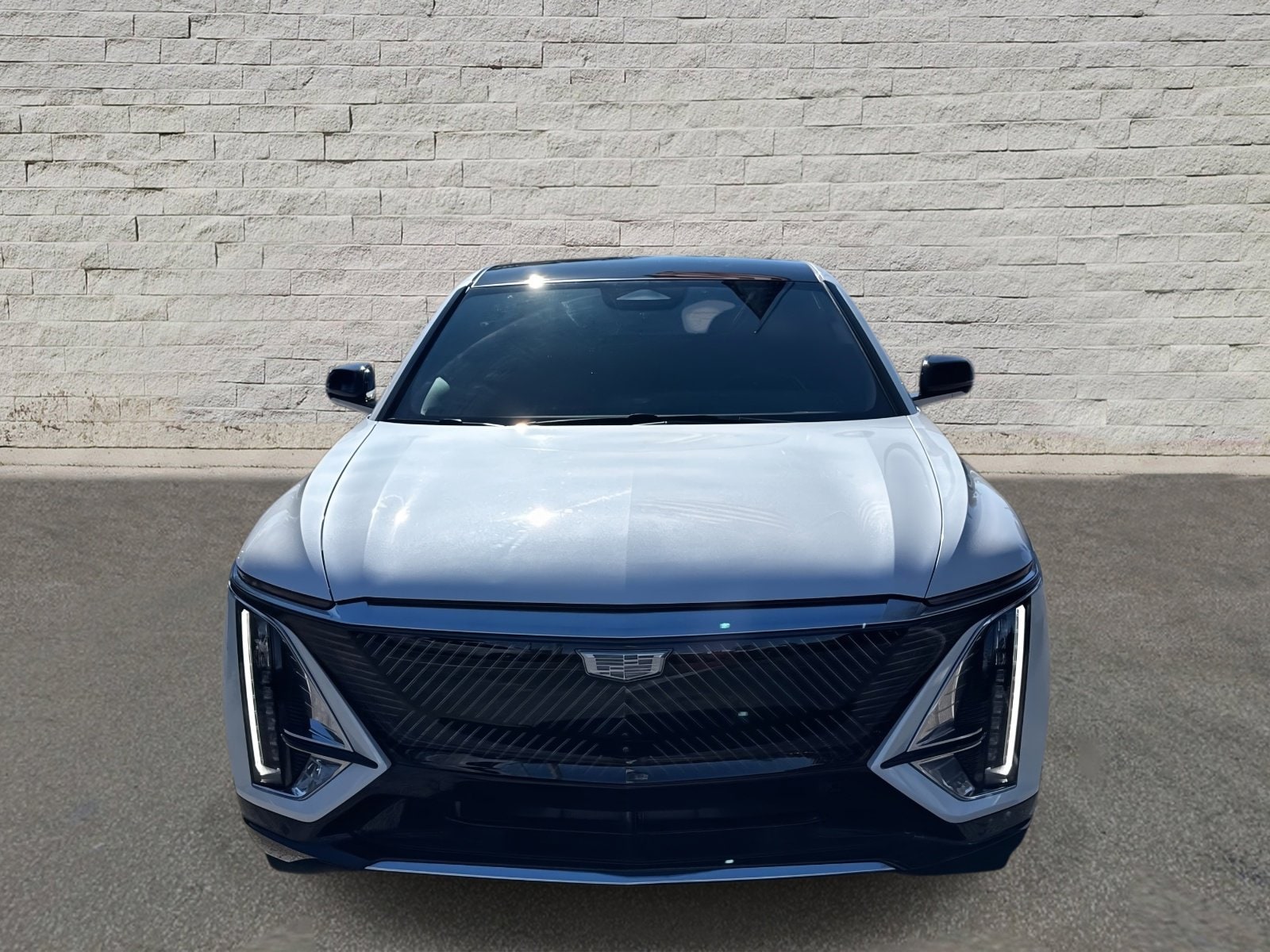 Used 2024 Cadillac LYRIQ Luxury 3 with VIN 1GYKPSRK1RZ105377 for sale in St. Augustine, FL