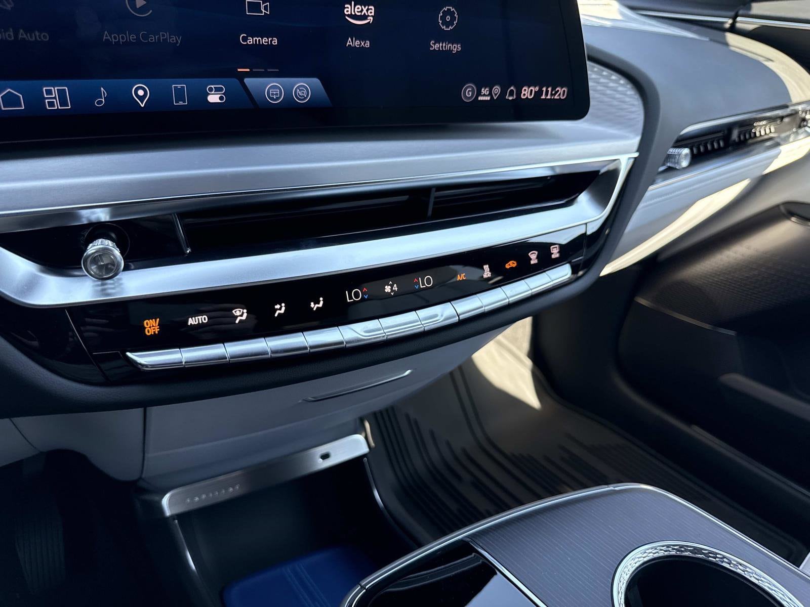 2025 Cadillac LYRIQ Sport 1 - Photo 27