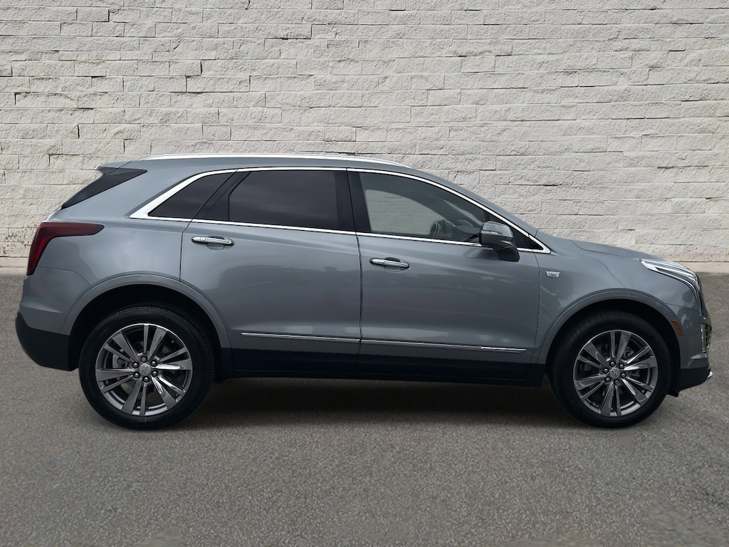 Used 2024 CADILLAC XT5 Premium Luxury SUV