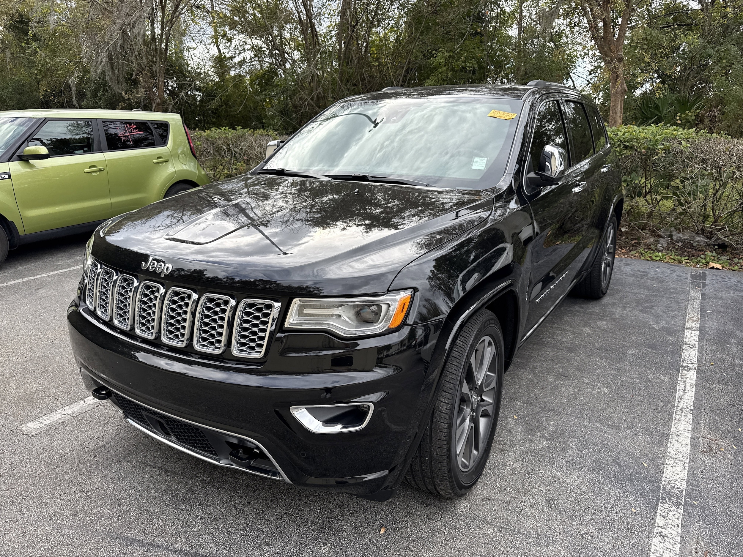 2018 Jeep Grand Cherokee Overland's photo