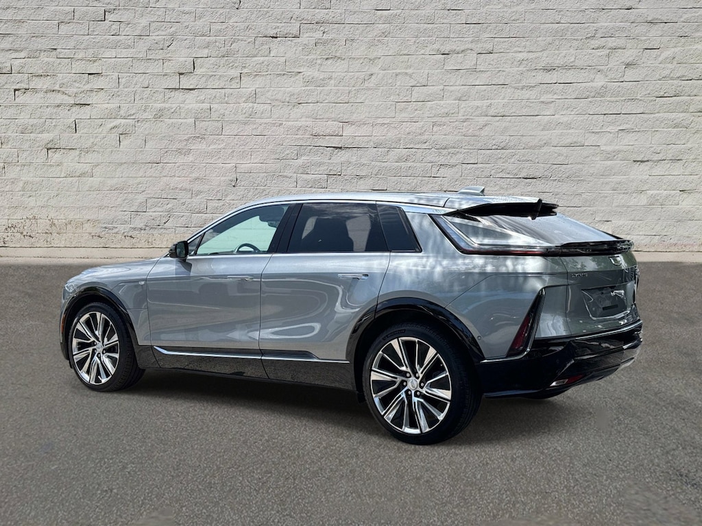 Used 2025 CADILLAC LYRIQ Luxury 3 SUV