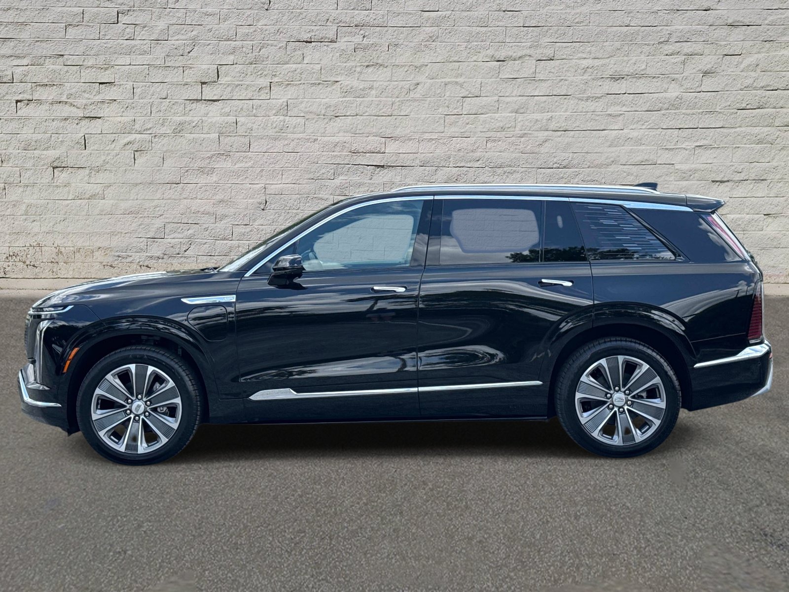 Used 2026 Cadillac VISTIQ Luxury with VIN 1GYC3KMLXTZ700011 for sale in St. Augustine, FL