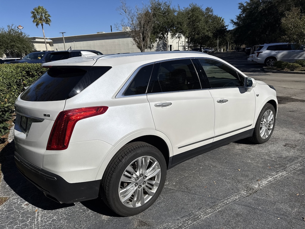 Used 2018 CADILLAC XT5 Premium Luxury FWD SUV
