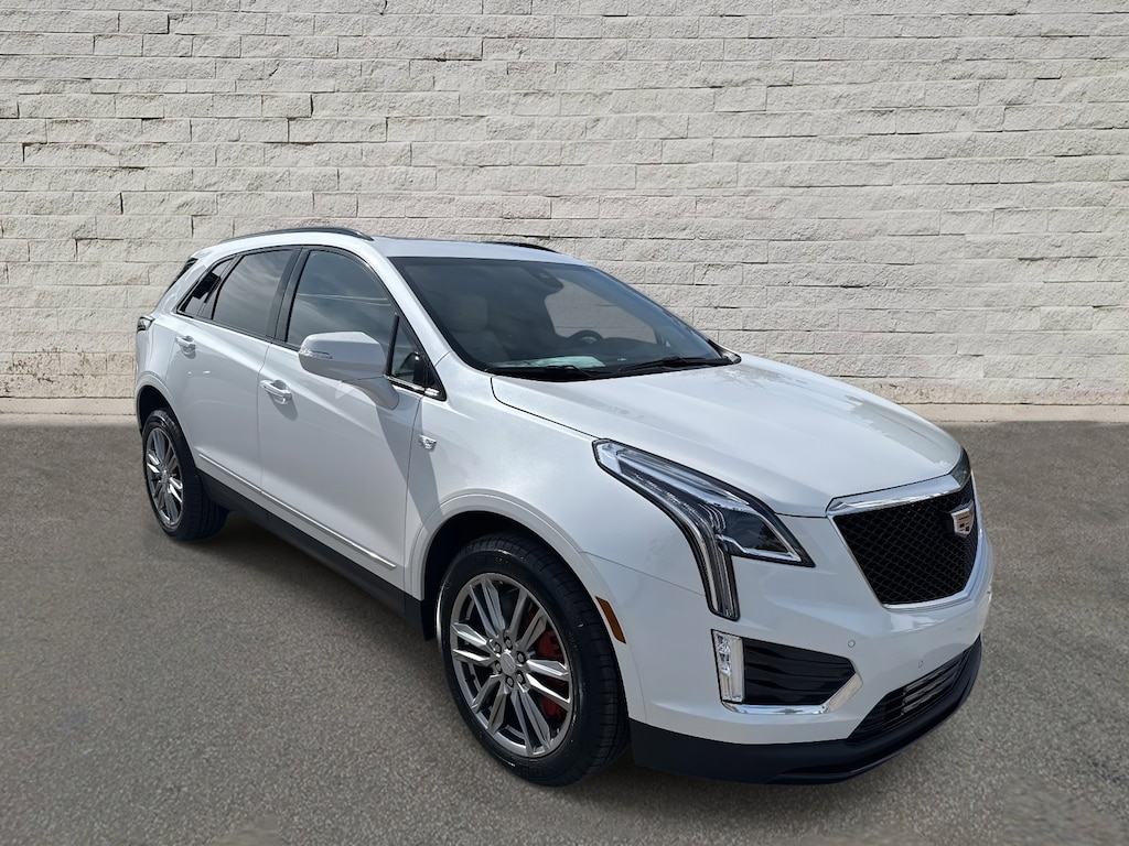 New 2025 CADILLAC XT5 Sport SUV