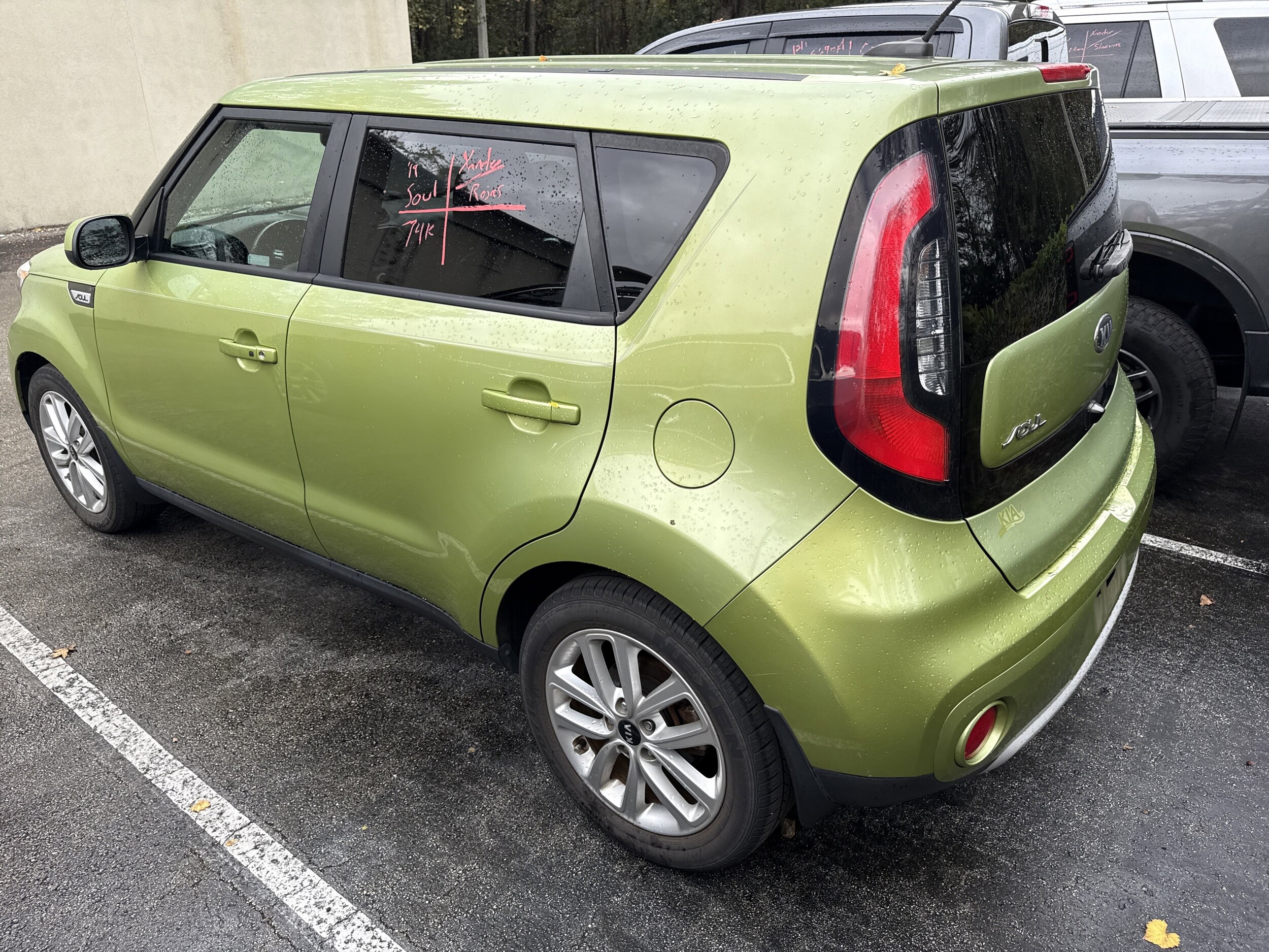 2019 Kia Soul Plus photo 2