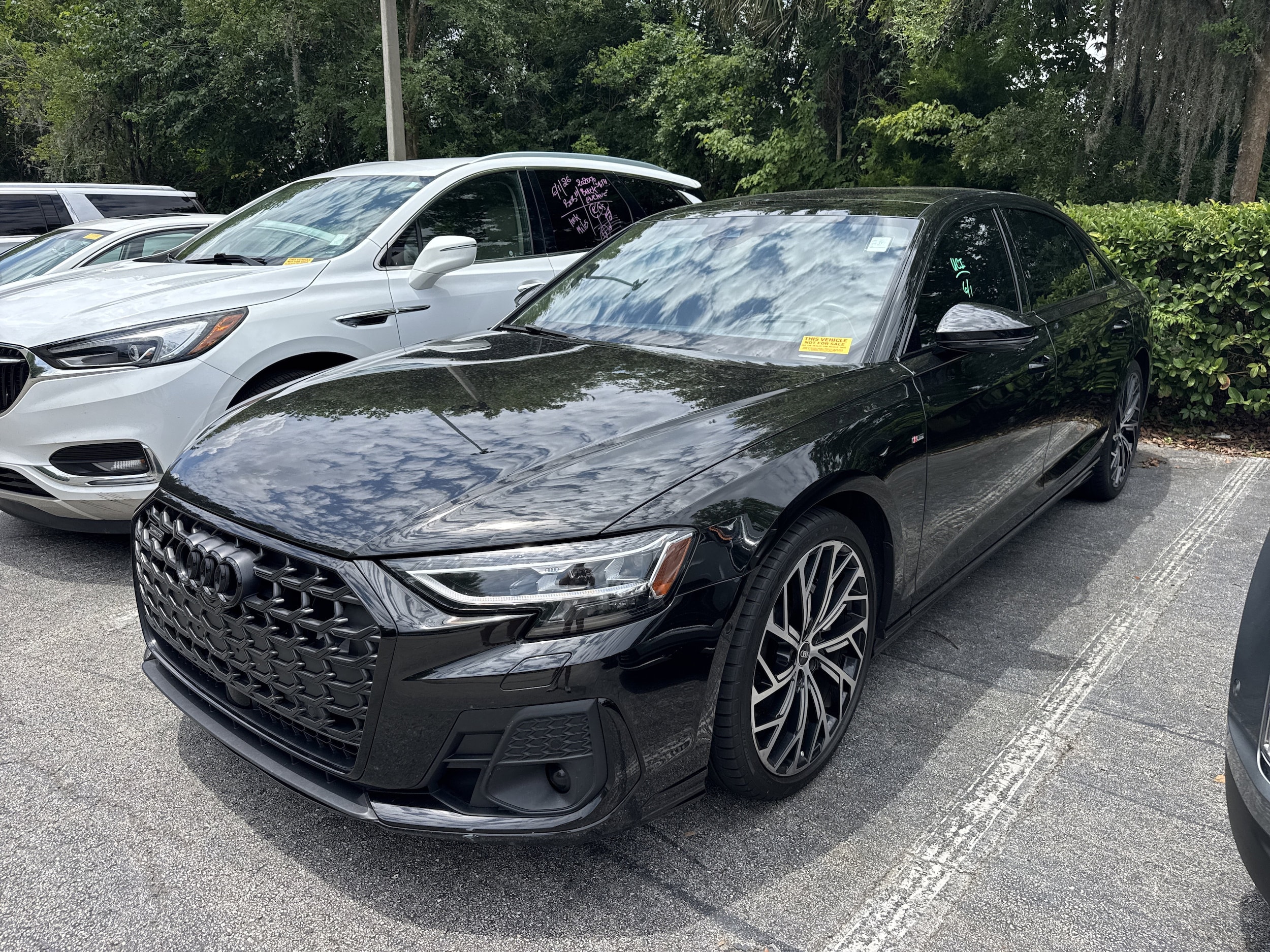 2024 Audi A8 55 TFSI L quattro Tiptronic's photo