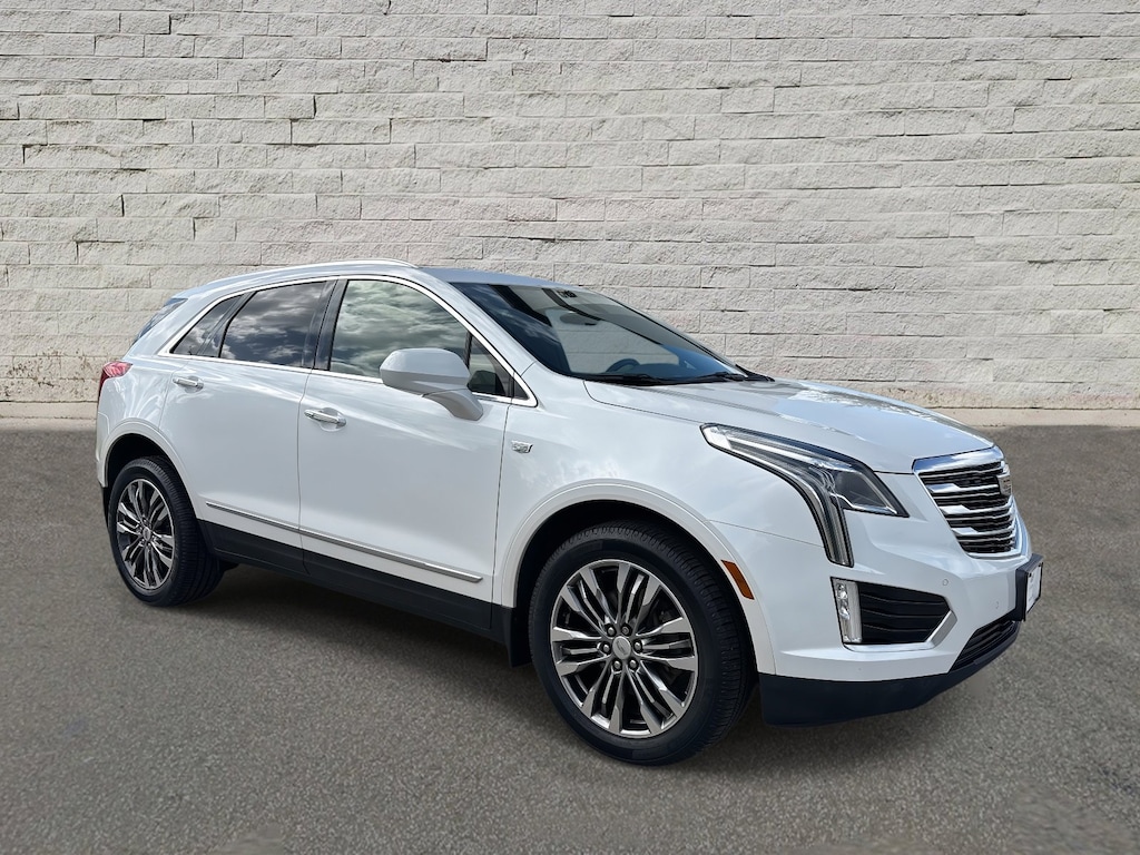 Used 2017 CADILLAC XT5 Premium Luxury AWD SUV