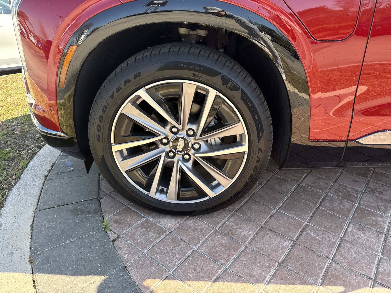 2026 Cadillac VISTIQ Sport - Photo 9