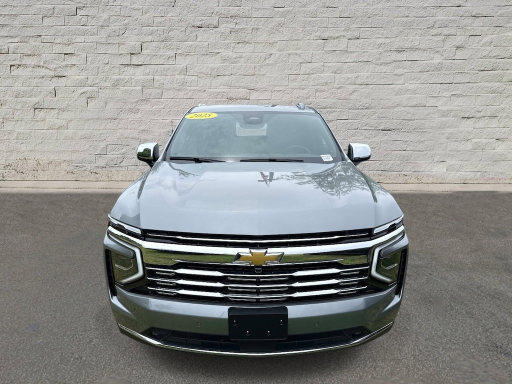 Used 2025 Chevrolet Suburban Premier SUV