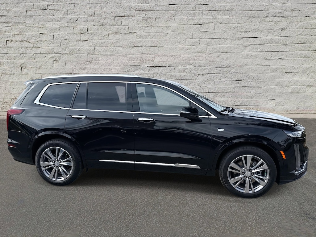Used 2025 CADILLAC XT6 Premium Luxury SUV