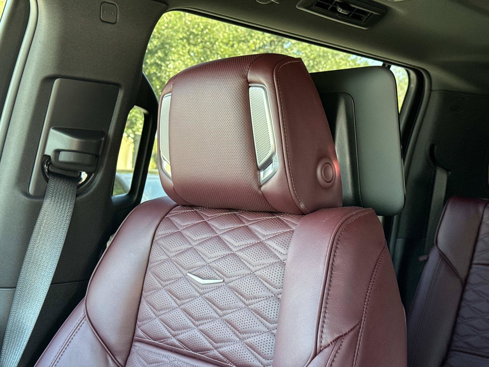 2027 Cadillac Escalade ESV Sport - Photo 23