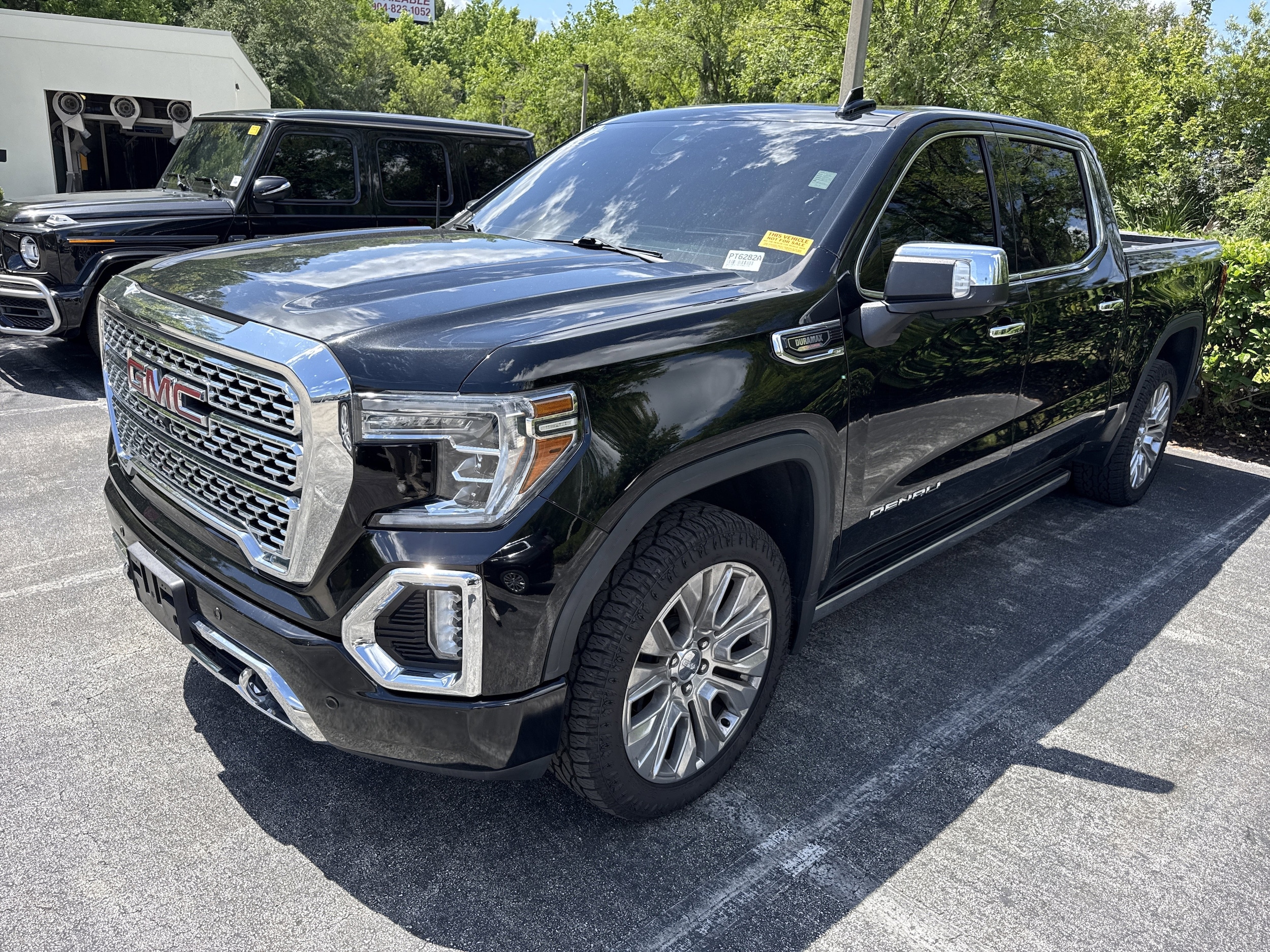 2020 GMC Sierra 4WD Crew Cab Short Box Denali's photo