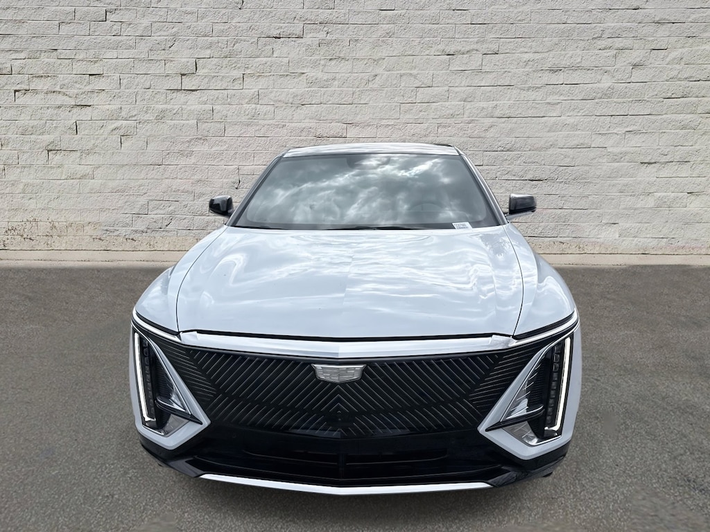 New 2026 CADILLAC LYRIQ Premium Luxury SUV