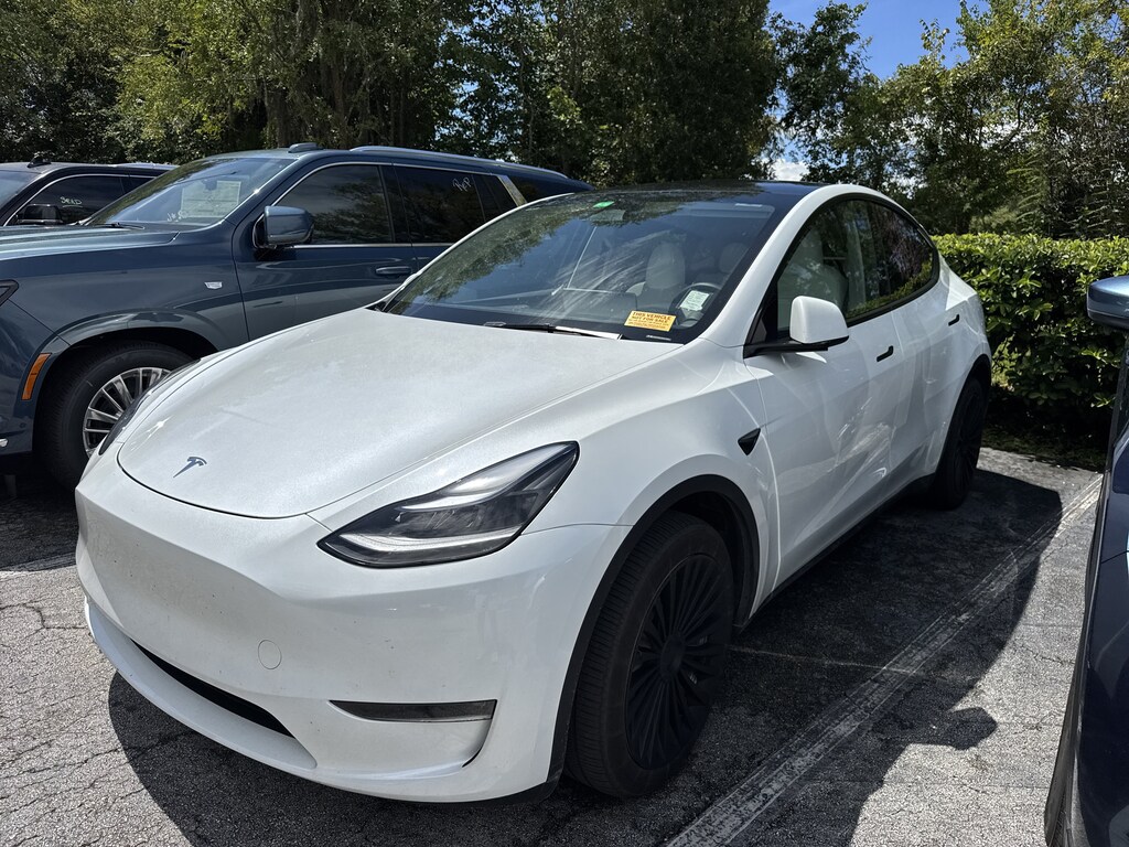 Used 2024 Tesla Model Y Long Range SUV