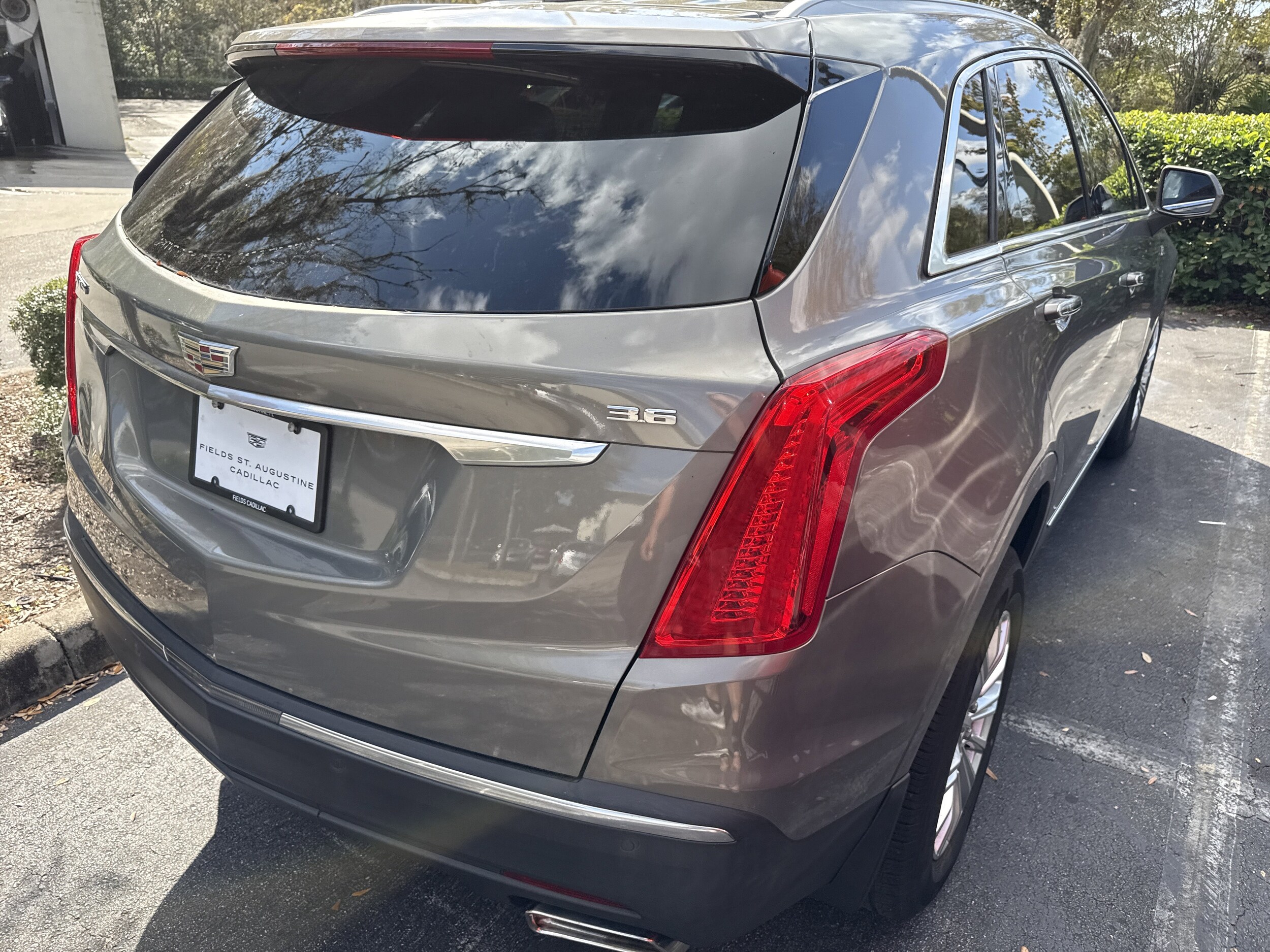 2019 Cadillac XT5 photo 3
