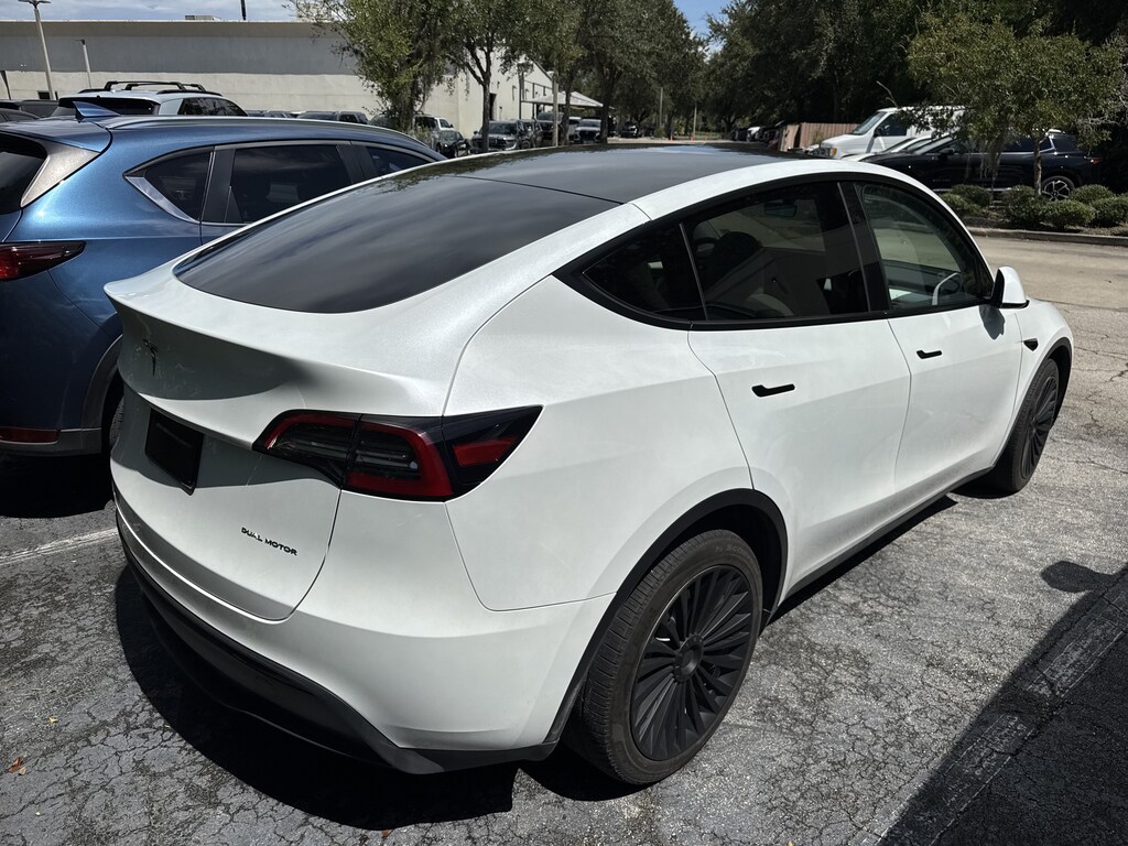 Used 2024 Tesla Model Y Long Range SUV
