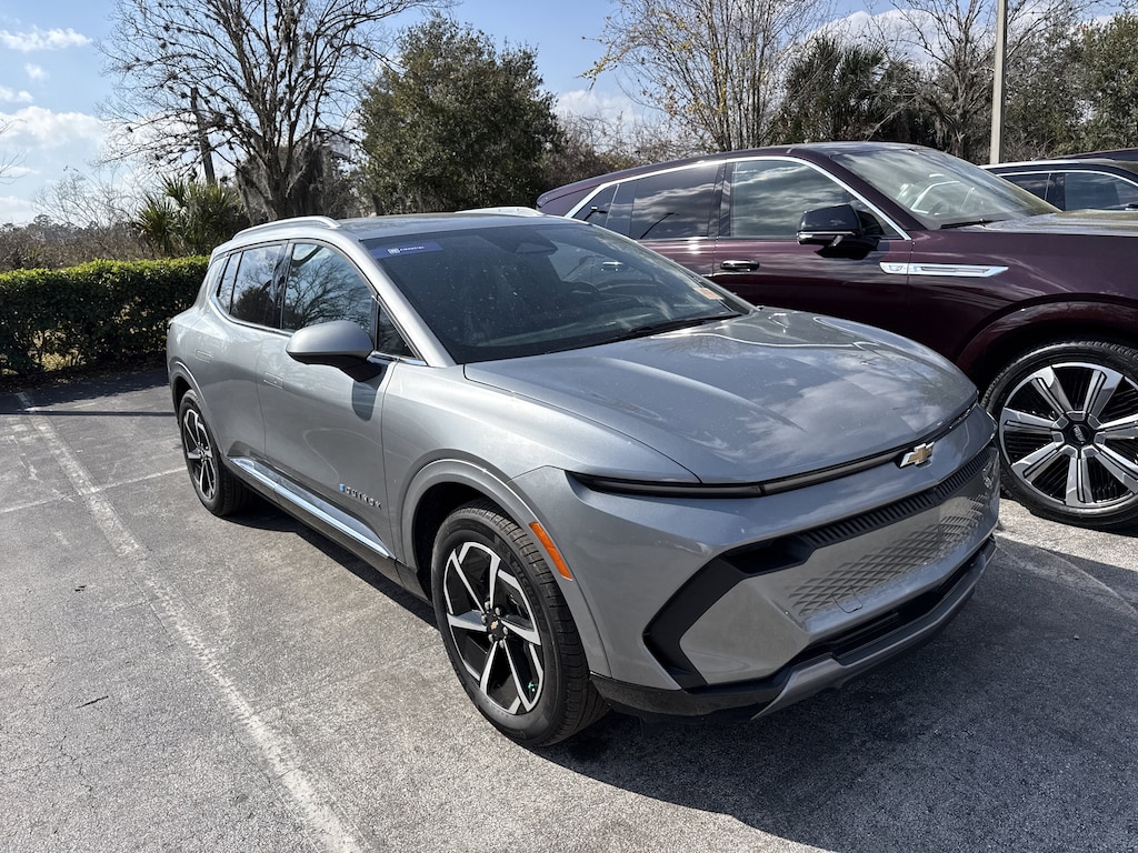 Used 2024 Chevrolet Equinox EV 2LT SUV