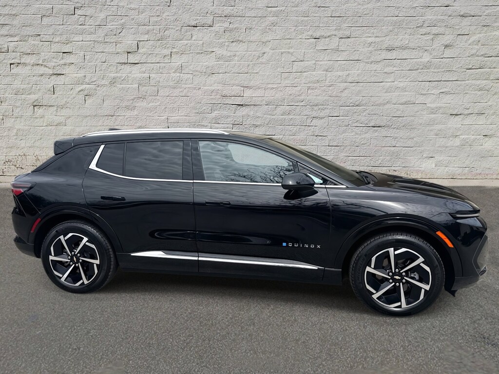 Used 2025 Chevrolet Equinox EV LT SUV