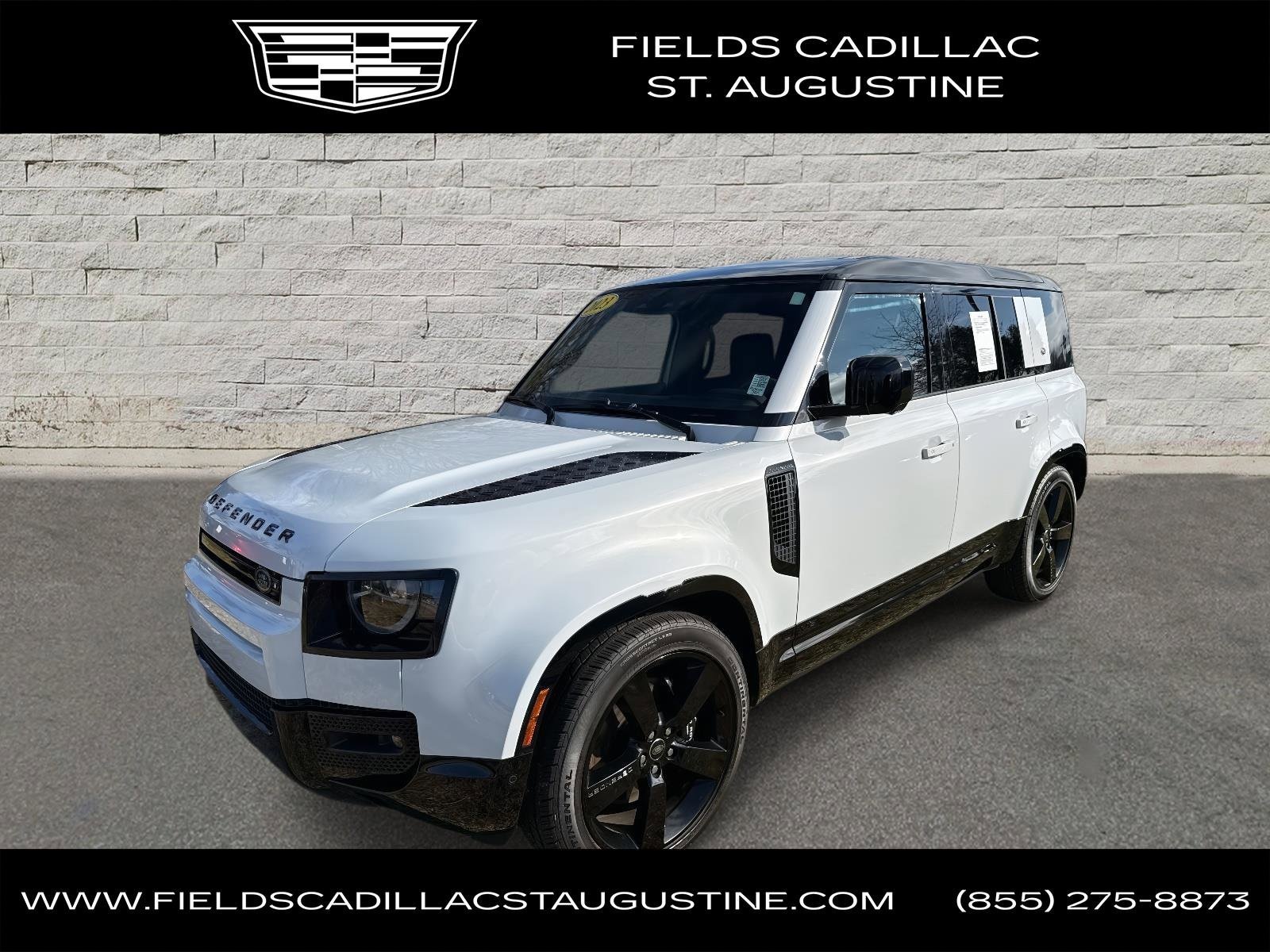 2023 Land Rover Defender V8