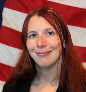Staff member Dorothy Heath from ID_03919ebc7968