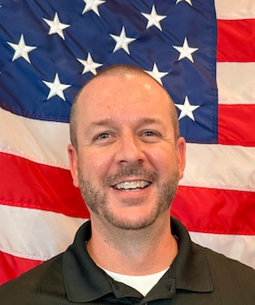 Staff member Mike Hoffman from ID_056d8468c4b8