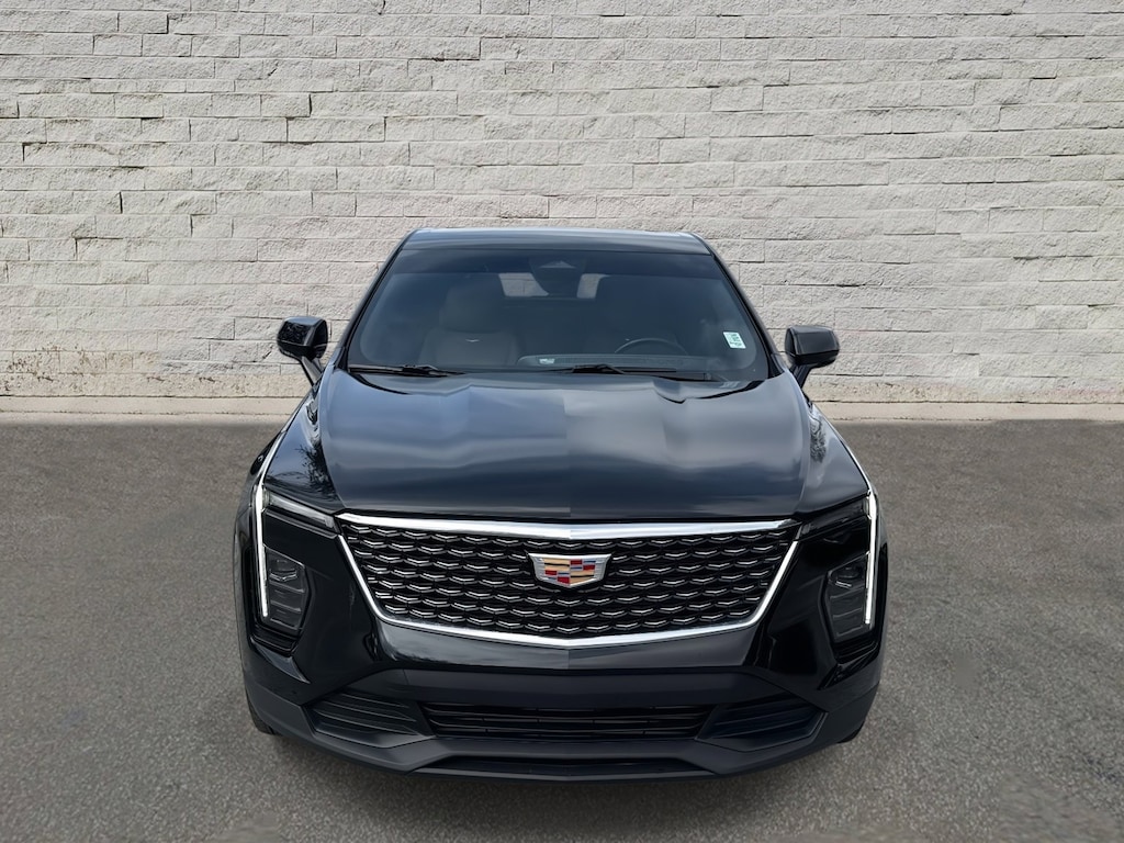 Used 2024 CADILLAC XT4 Luxury SUV
