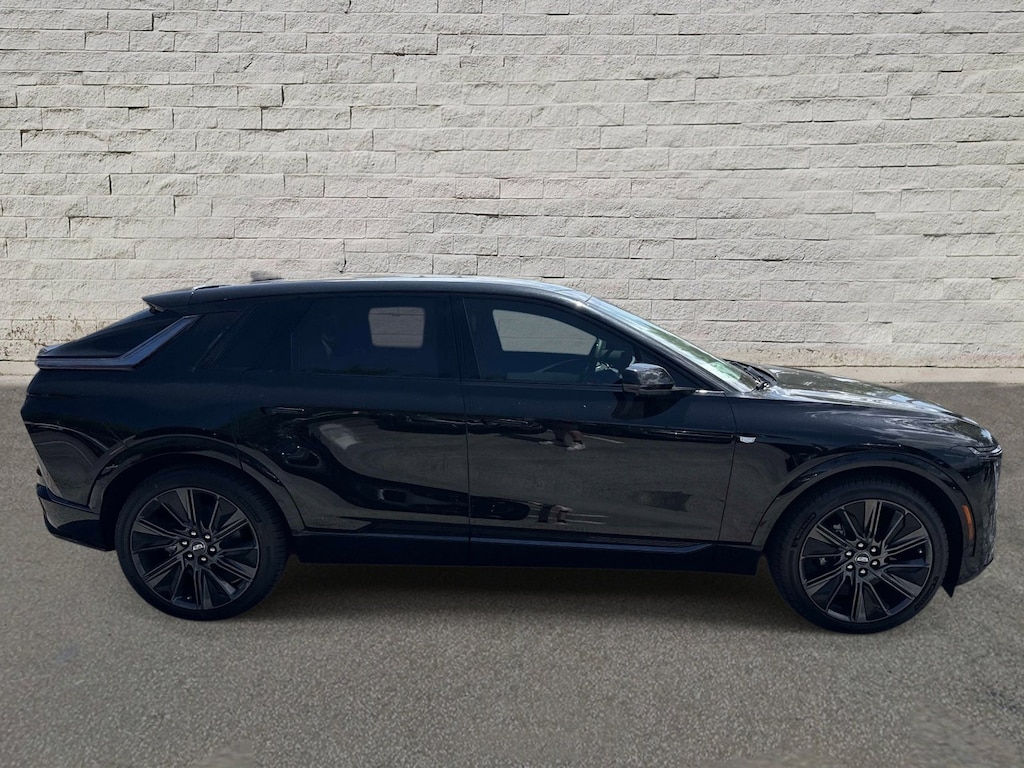 New 2026 CADILLAC LYRIQ Signature Sport SUV