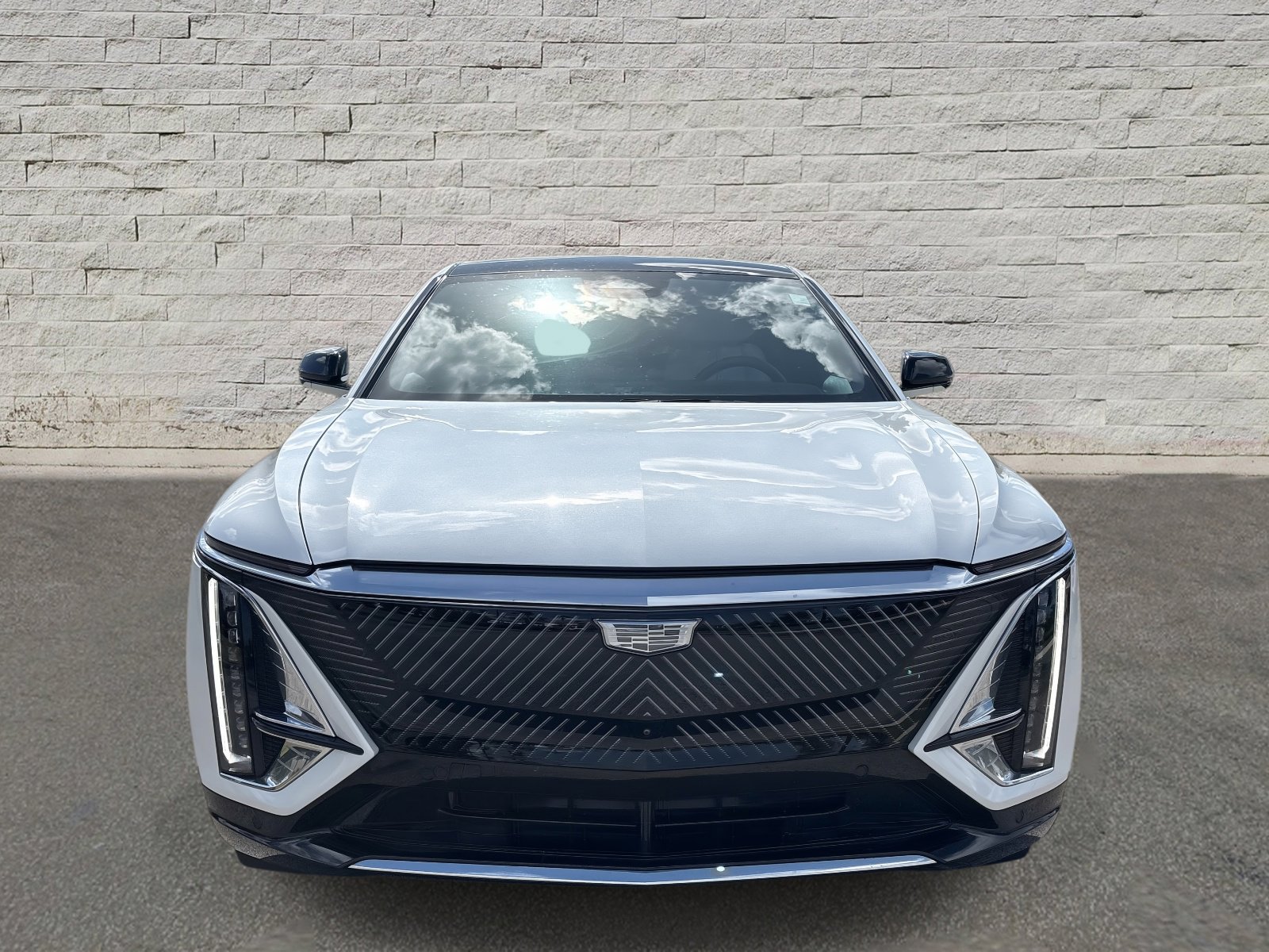 Used 2024 Cadillac LYRIQ Luxury 1 with VIN 1GYKPPRK6RZ115934 for sale in St. Augustine, FL