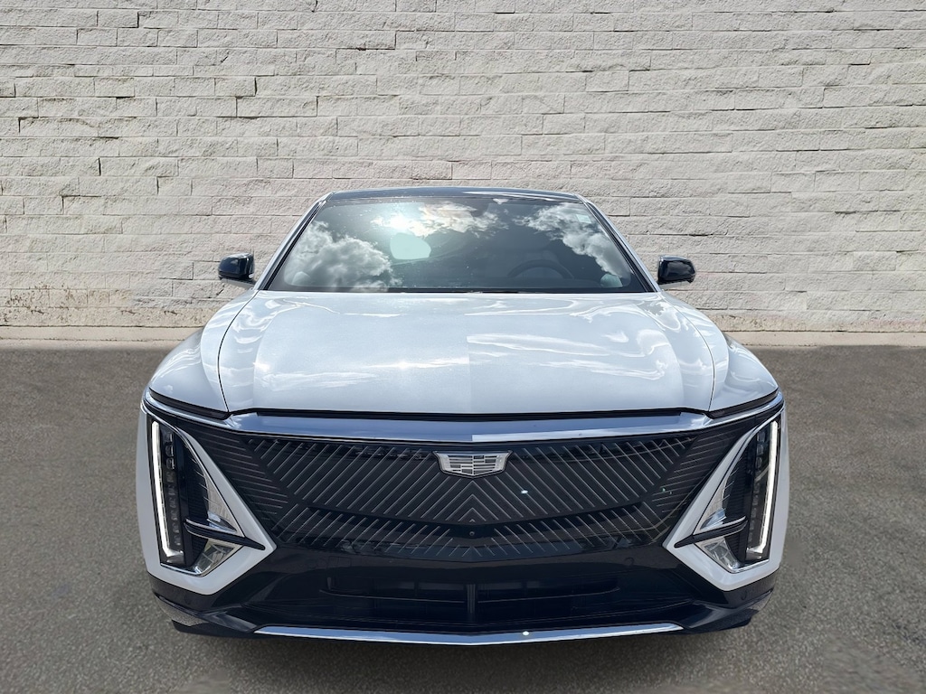 Used 2024 CADILLAC Lyriq Luxury 1 SUV