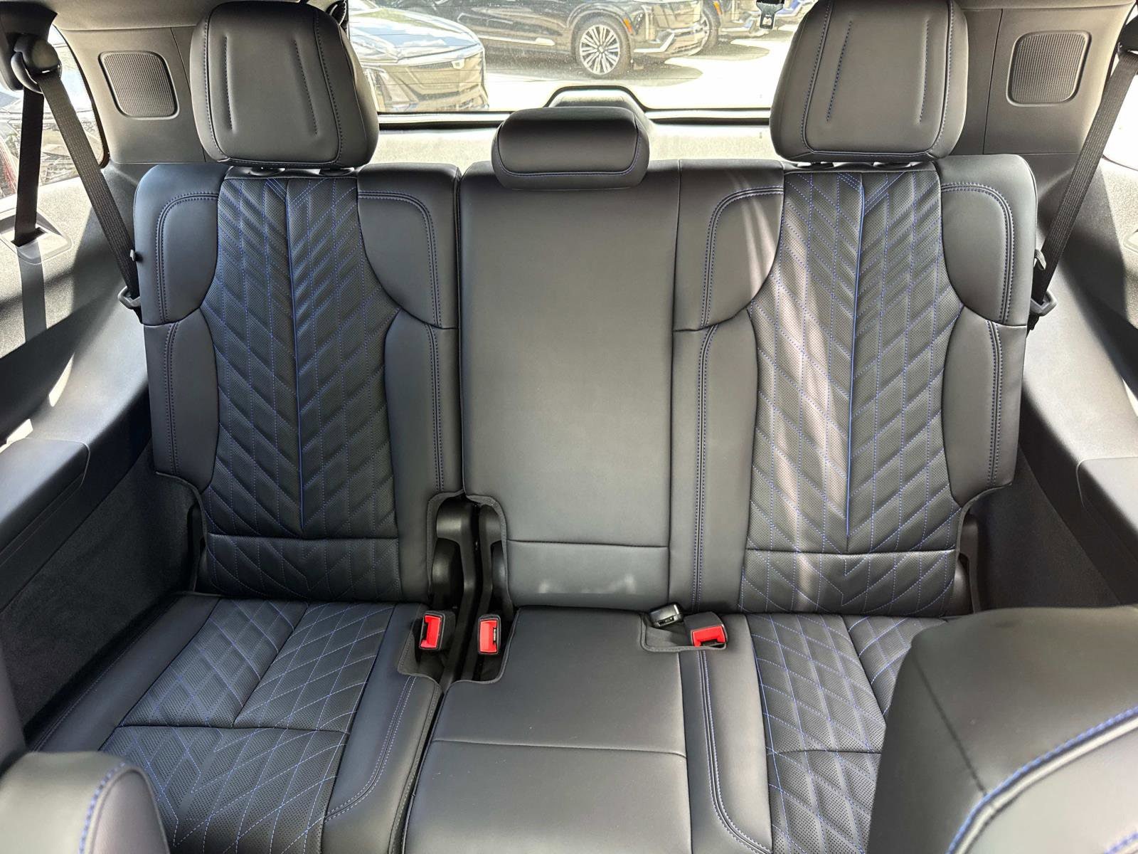 2026 Cadillac Escalade IQL Luxury - Photo 14