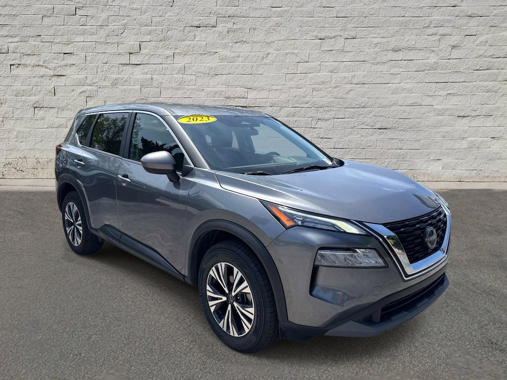 Used 2023 Nissan Rogue SV SUV