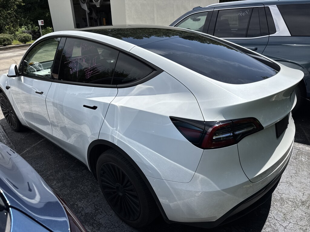 Used 2024 Tesla Model Y Long Range SUV
