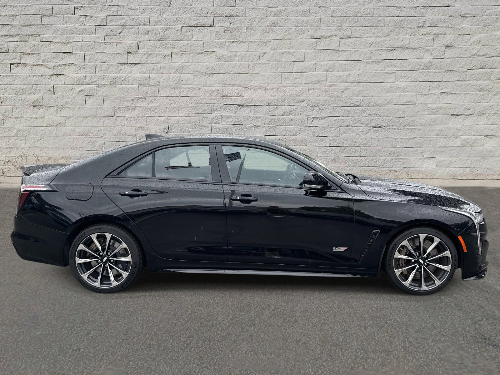 2025 Cadillac CT4 Blackwing photo 3