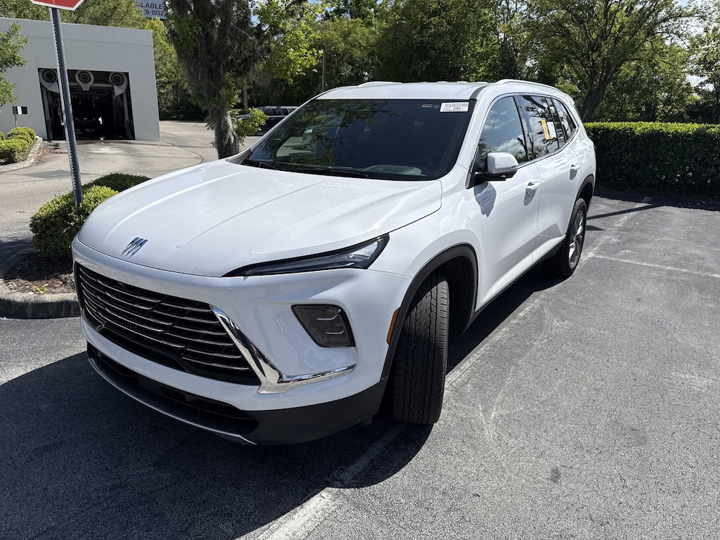 Used 2025 Buick Enclave Preferred SUV