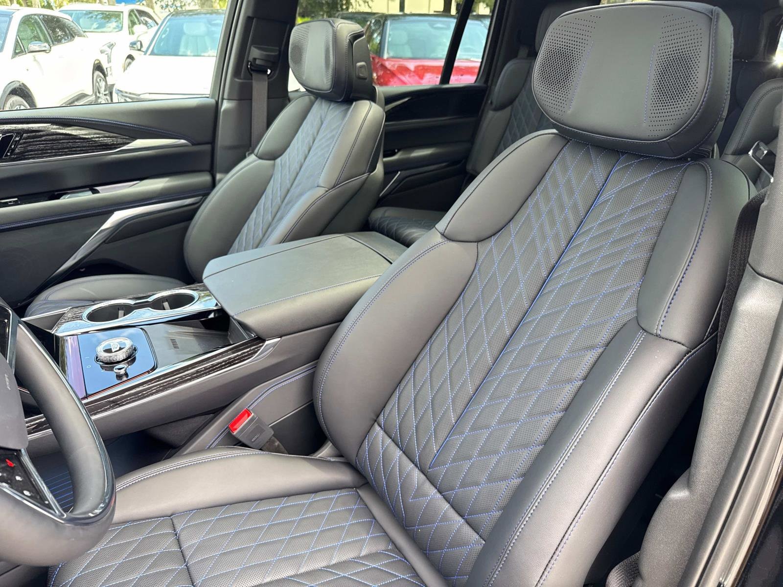 2026 Cadillac Escalade IQL Luxury - Photo 20