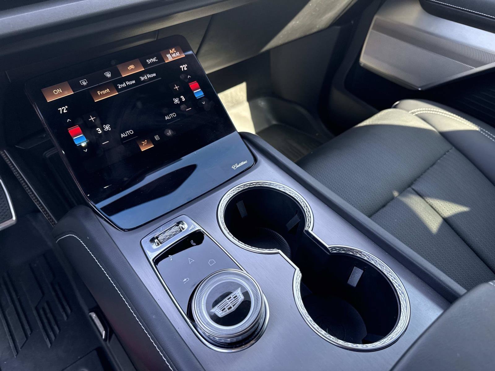 2026 Cadillac VISTIQ Sport - Photo 27