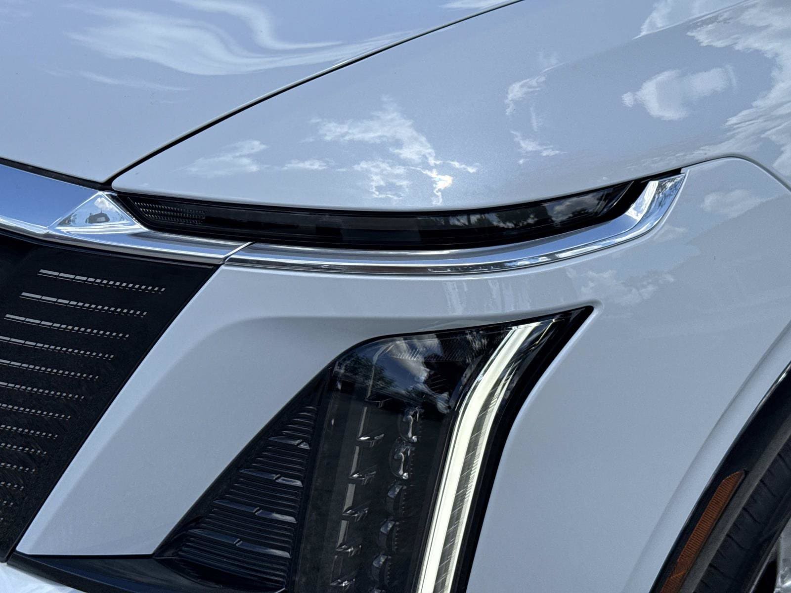 2027 Cadillac VISTIQ Luxury - Photo 9