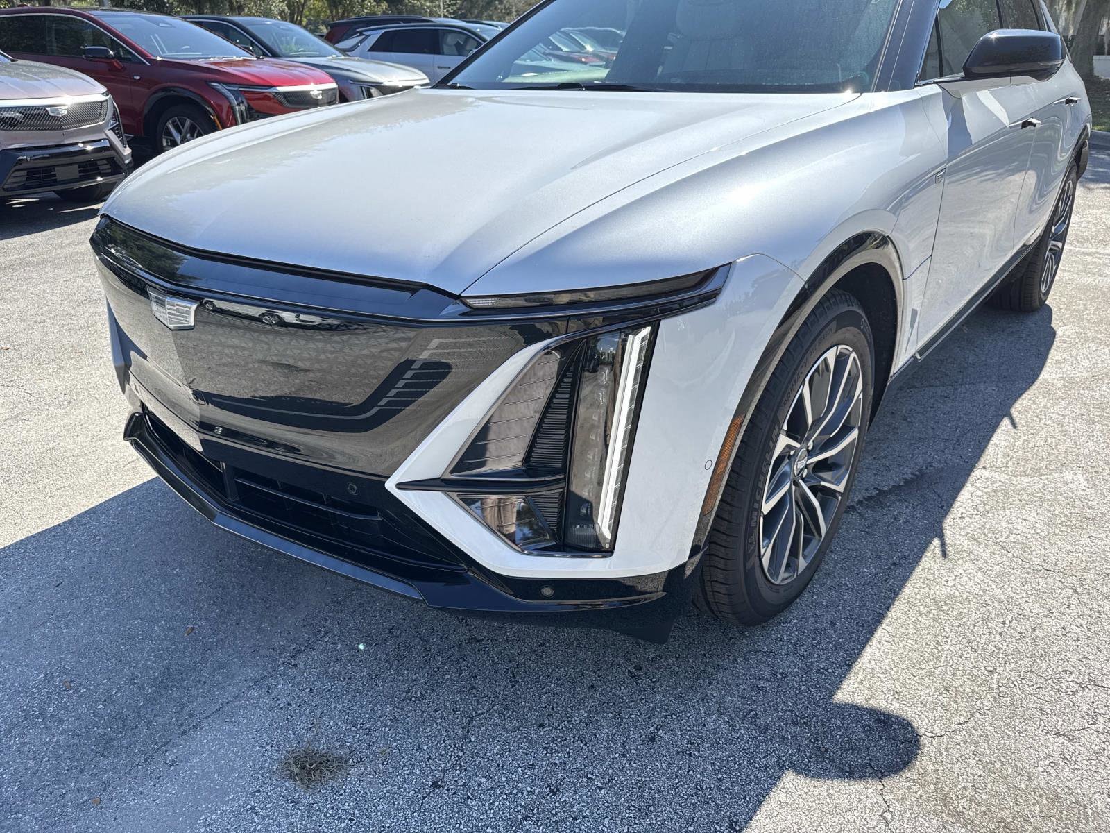 2025 Cadillac LYRIQ Sport 1 - Photo 10