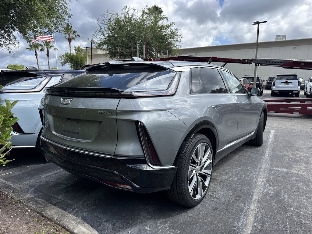 Used 2025 CADILLAC LYRIQ Luxury 3 SUV