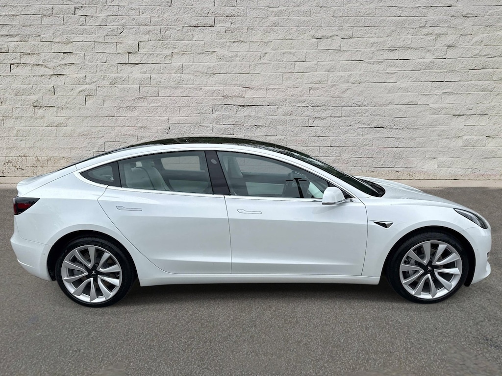 Used 2019 Tesla Model 3 Mid Range Sedan