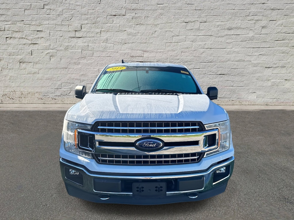 Used 2019 Ford F-150 XLT Truck SuperCrew Cab